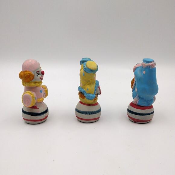 Fine Ceramic Circus Clown Figurines Set of 3 3.5" Balancing Balls - Picture 5 of 7